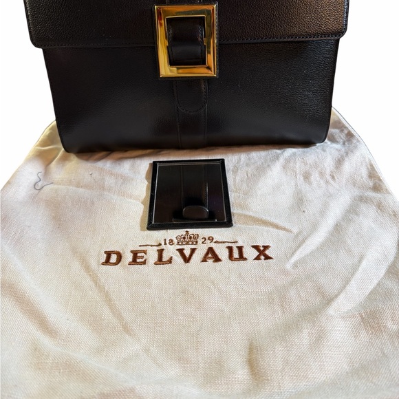 Delvaux Handbags - Authentic Delvaux Madame PM Black Leather Clutch - Quiet Luxury